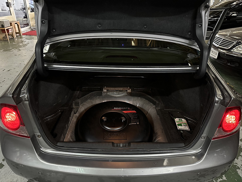 HONDA CIVIC 04